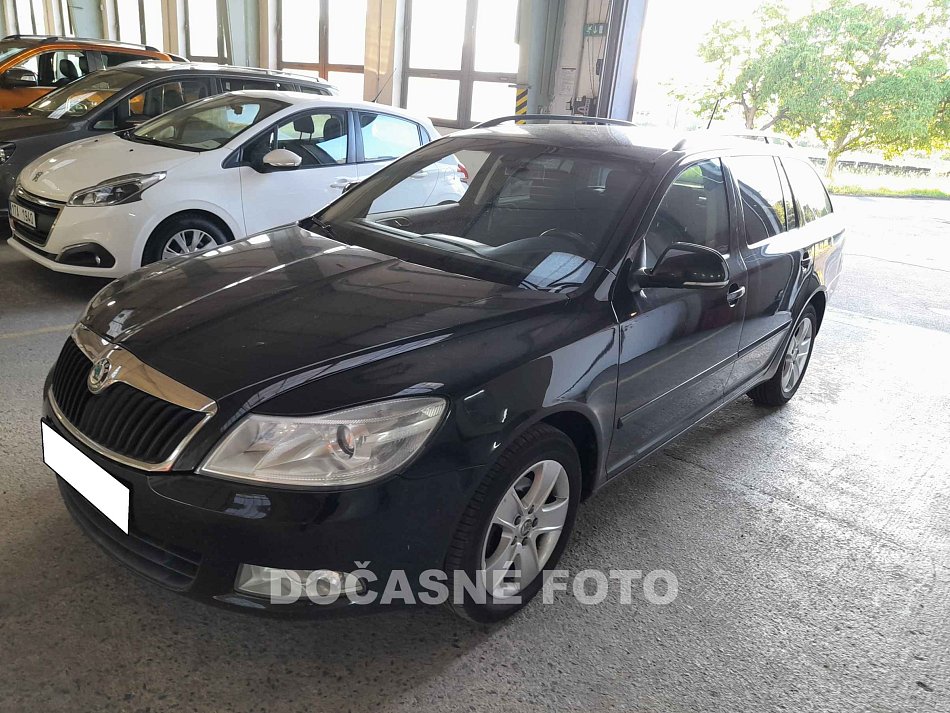 Škoda Octavia II 1.6 TDI Elegance FC