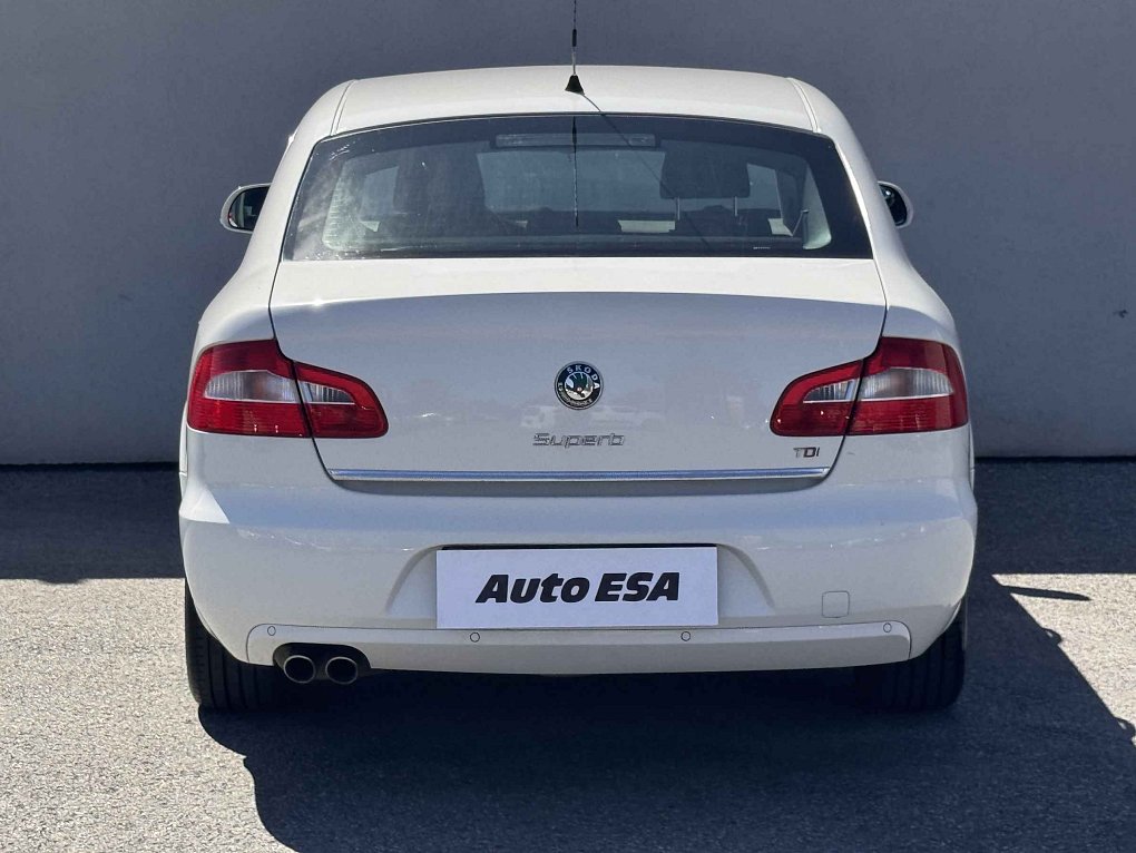 Škoda Superb II 2.0 TDi Ambition