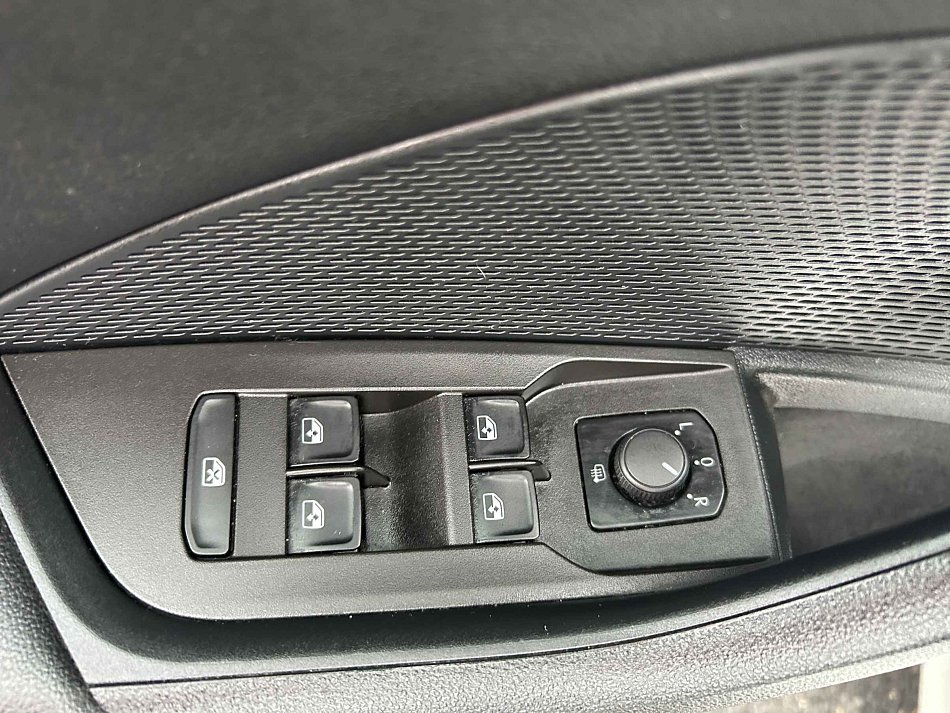 Škoda Octavia IV 2.0 TDi Ambition Plus
