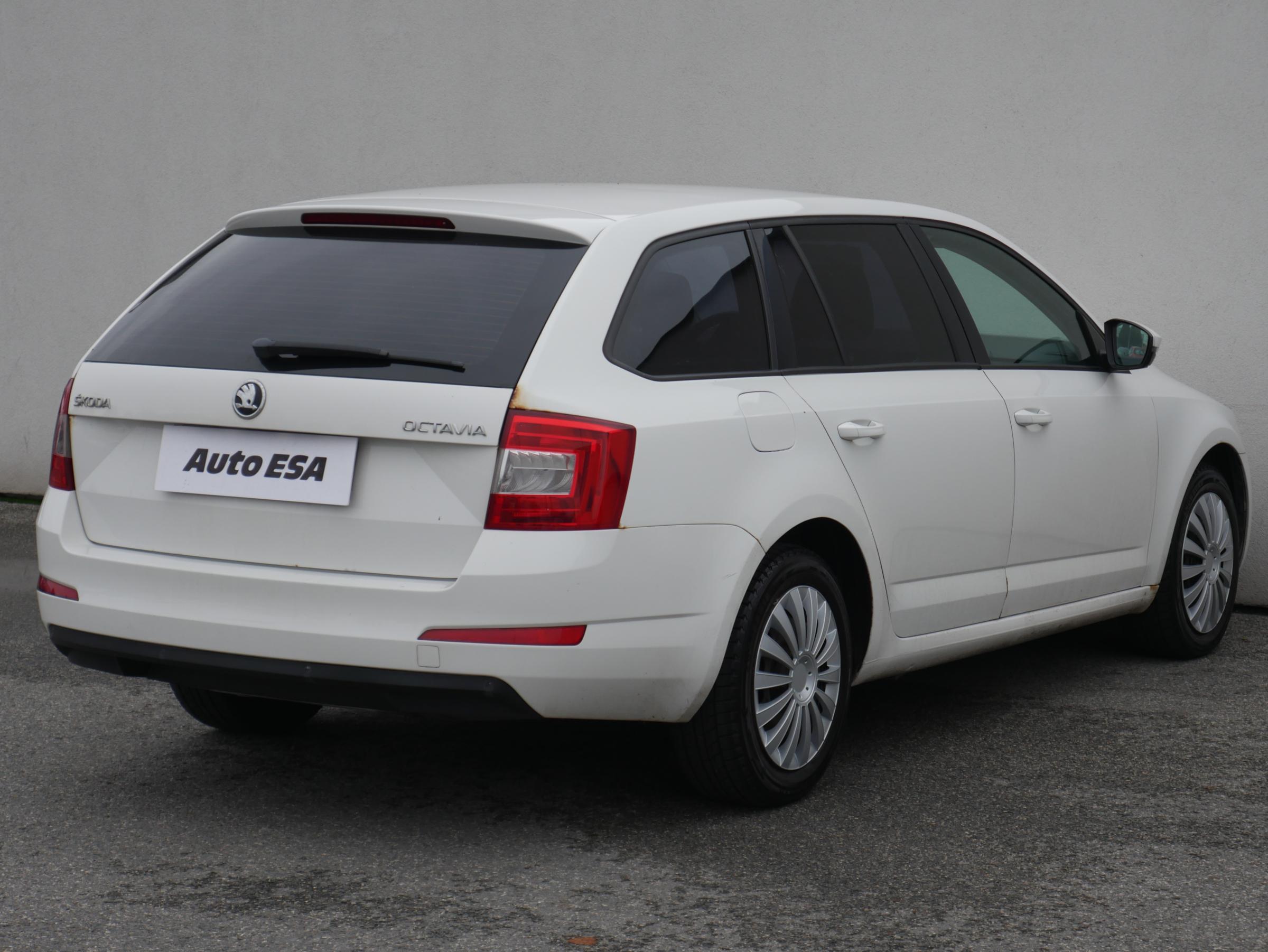 Škoda Octavia III, 2015 - pohled č. 4