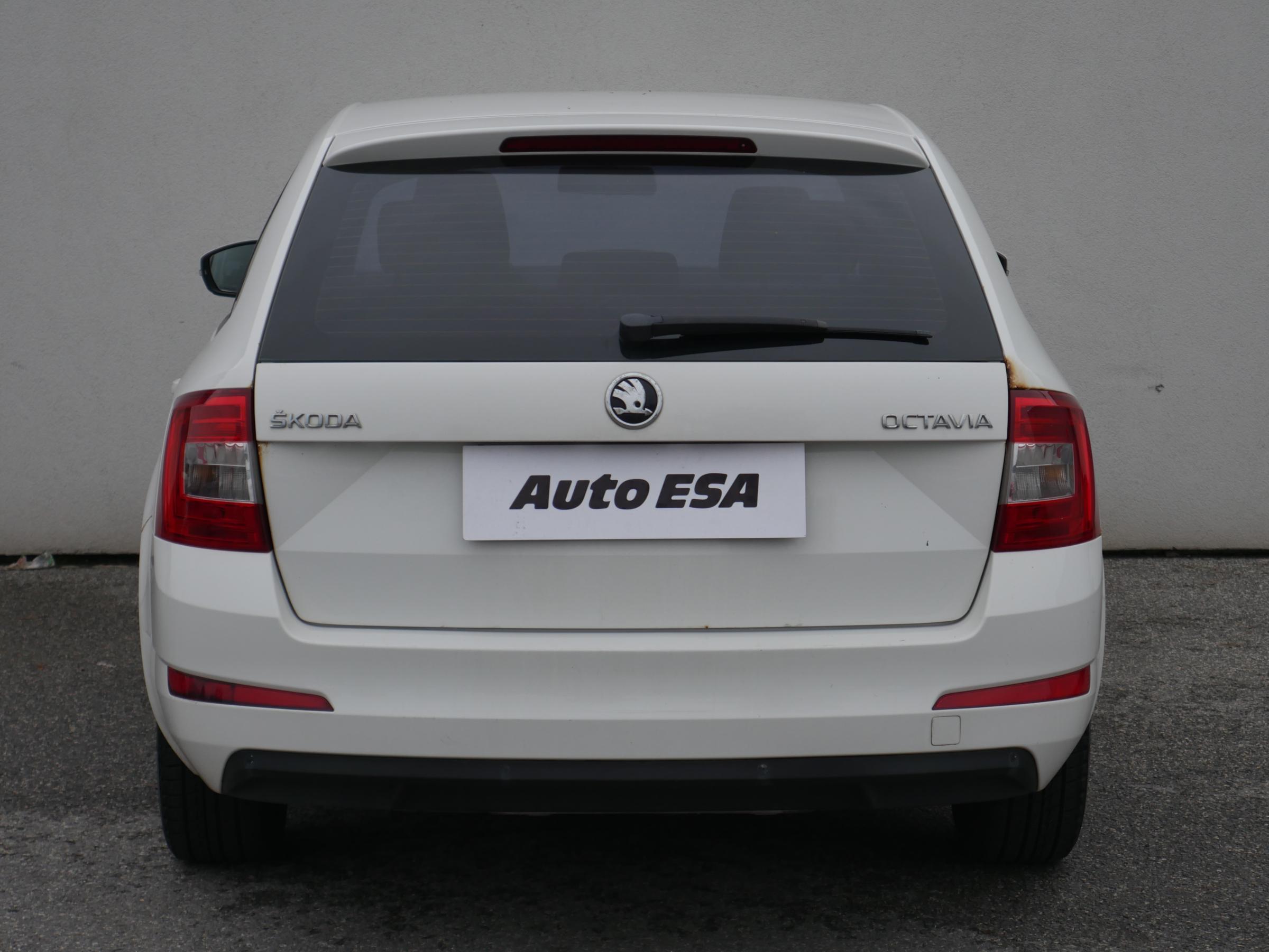 Škoda Octavia III, 2015 - pohled č. 5