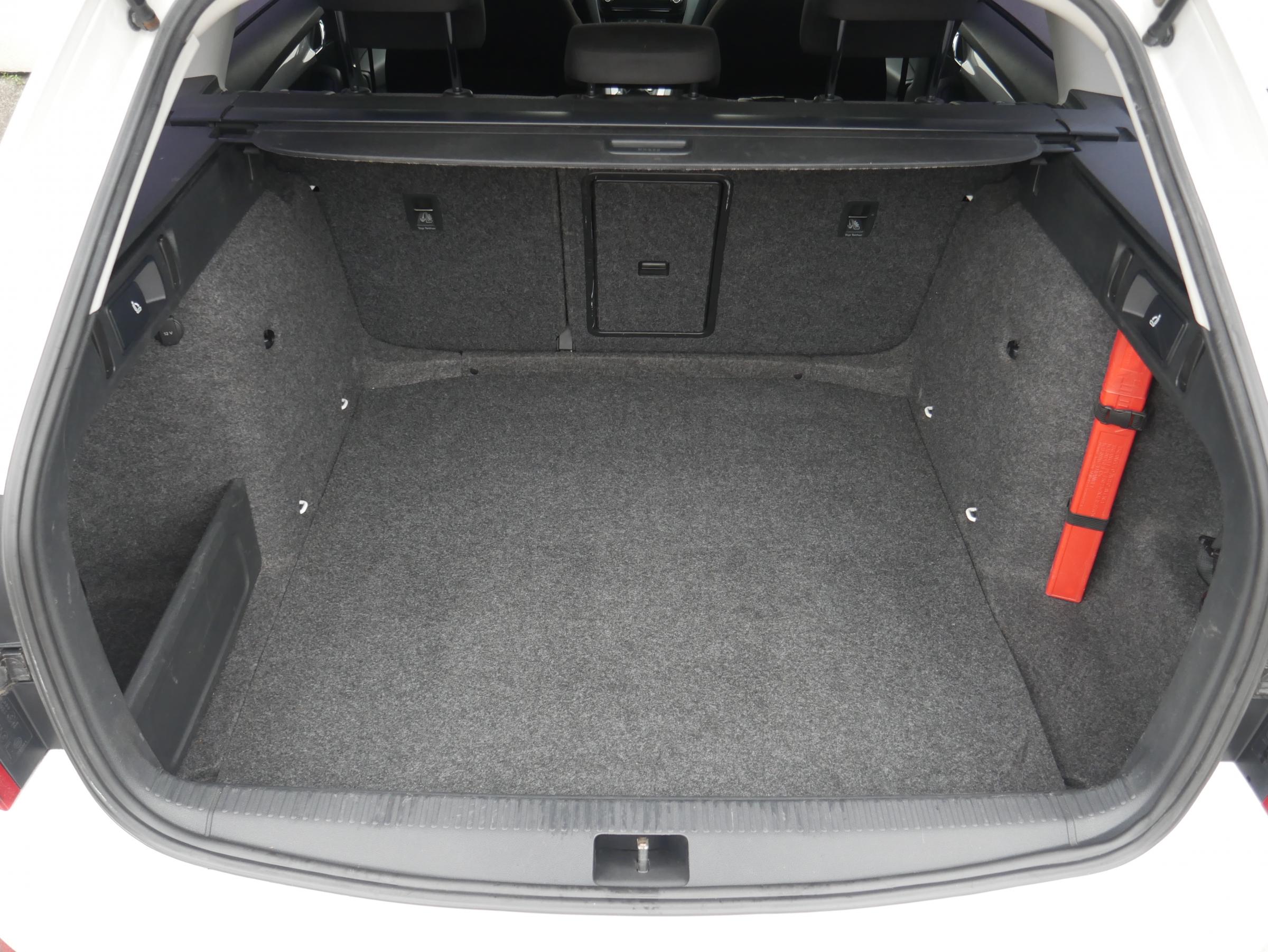 Škoda Octavia III, 2015 - pohled č. 7