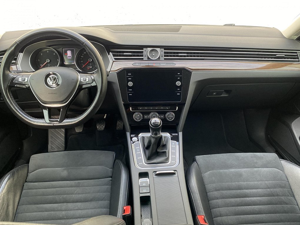 Volkswagen Passat 2.0 TDI Highline