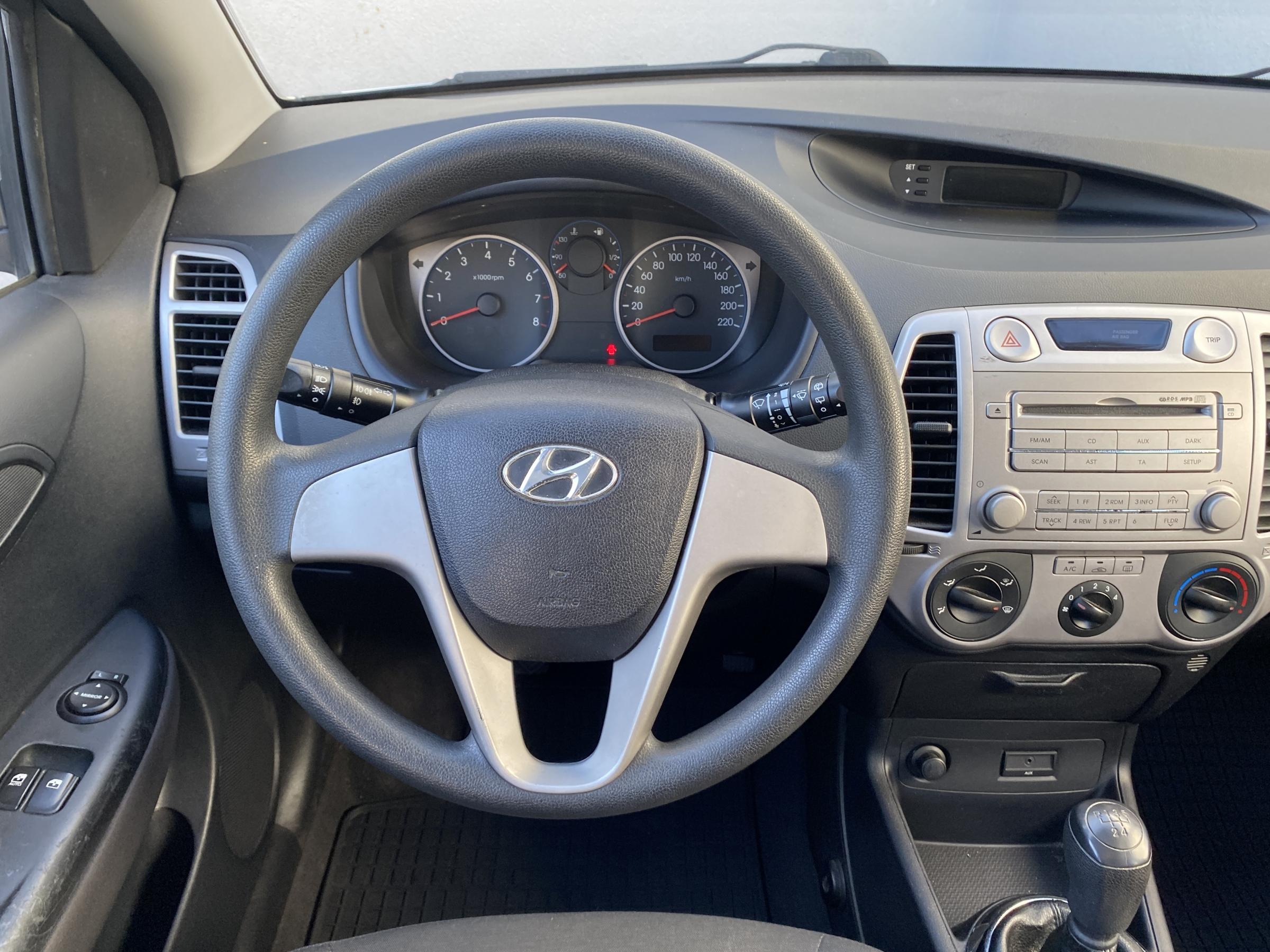 Hyundai i20, 2012 - pohled č. 11