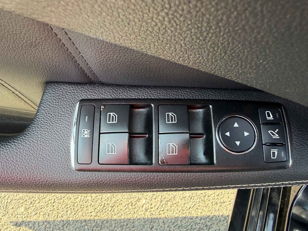 Mercedes-Benz Třída E 350CDi  4Mat