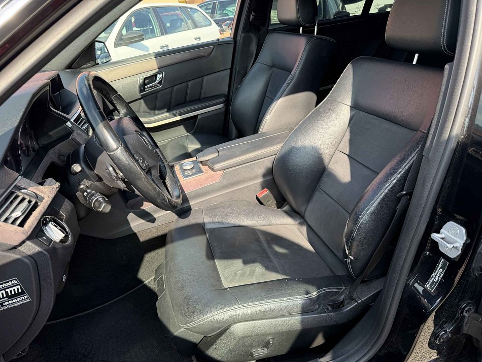 Mercedes-Benz Třída E 350CDi  4Mat