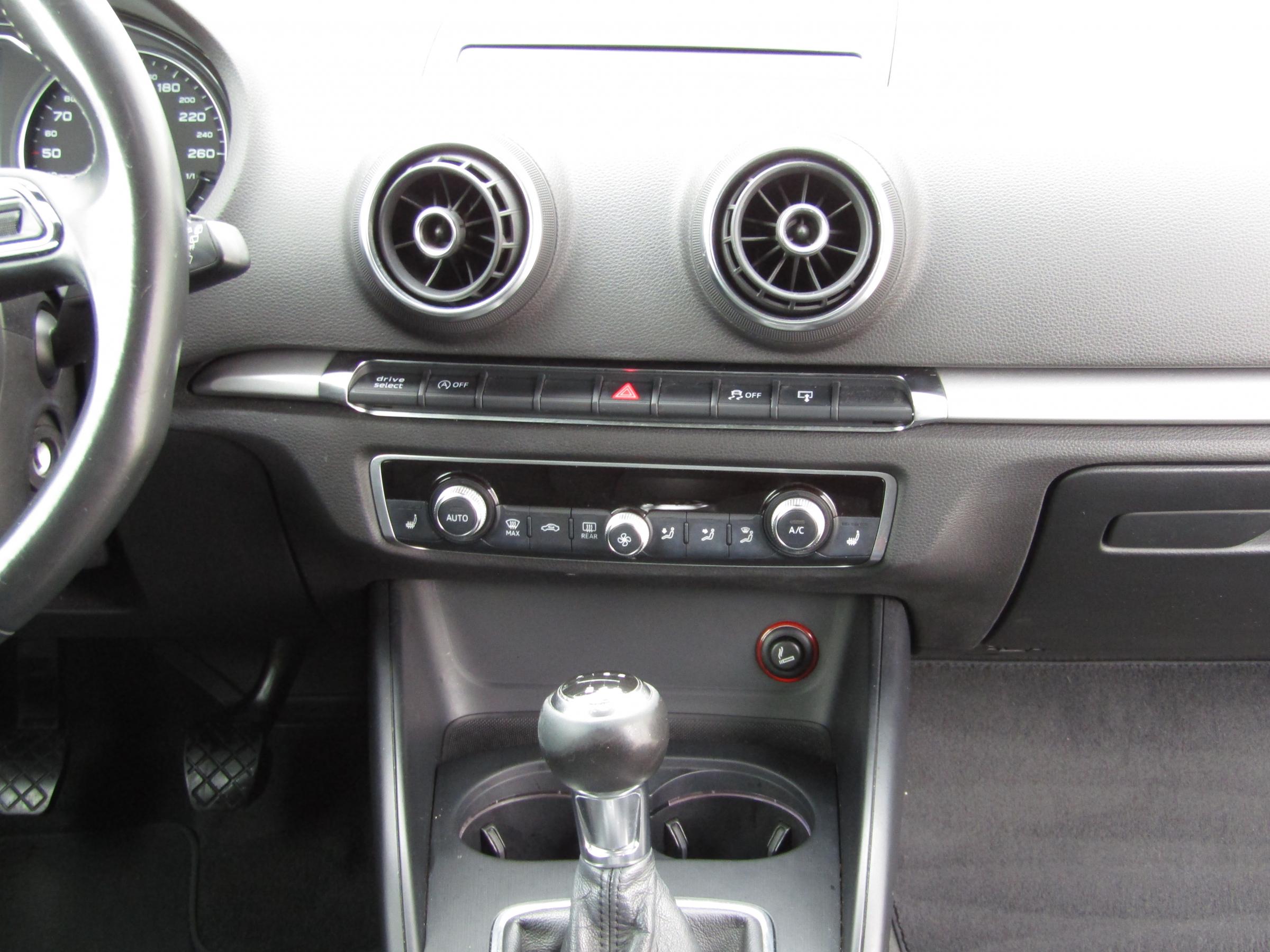 Audi A3, 2014 - pohled č. 10