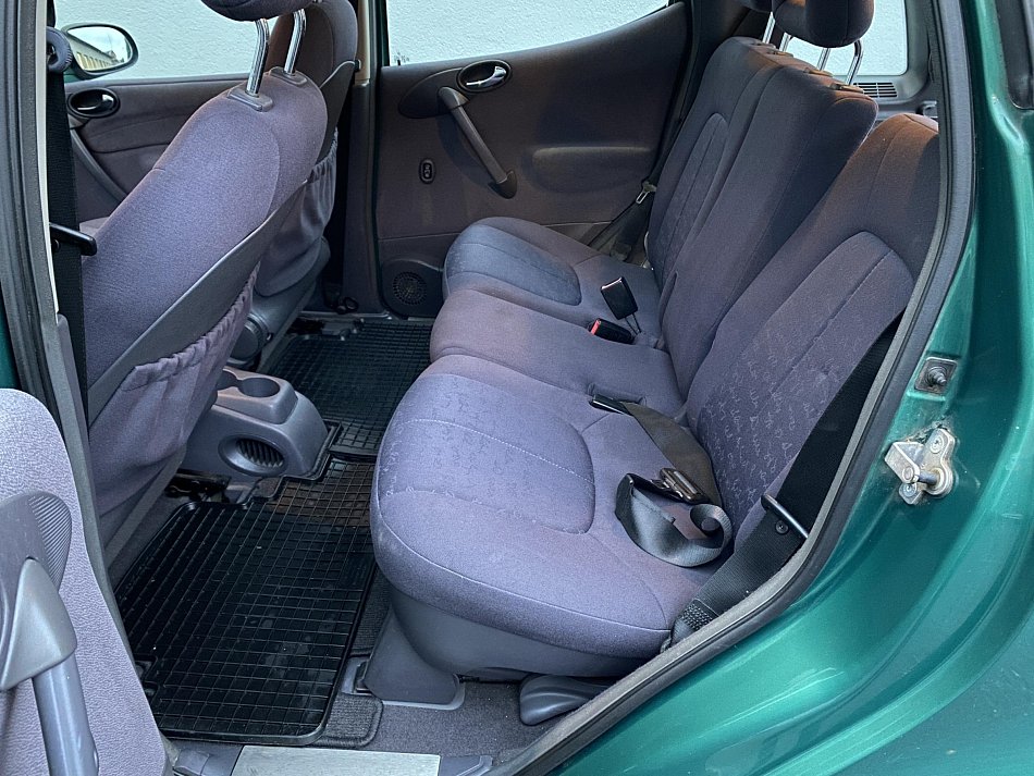 Mercedes-Benz Třída A 1.6i  A160