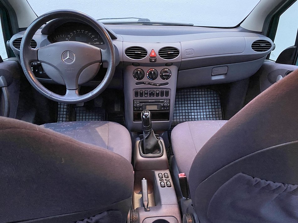 Mercedes-Benz Třída A 1.6i  A160