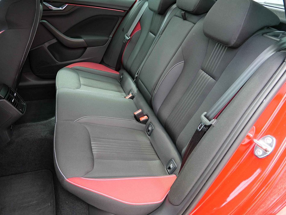 Škoda Kamiq 1.5 TSi Monte Carlo