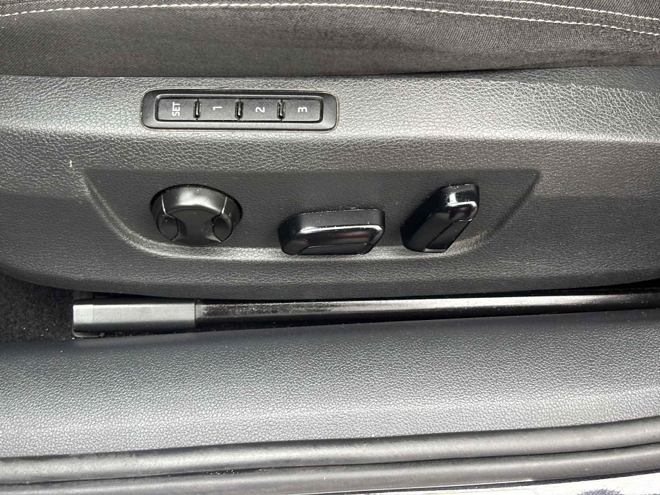 Škoda Superb III 2.0 TDi 