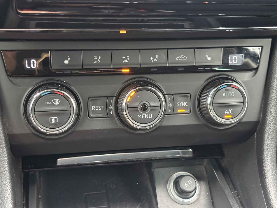 Škoda Superb III 2.0 TDi 