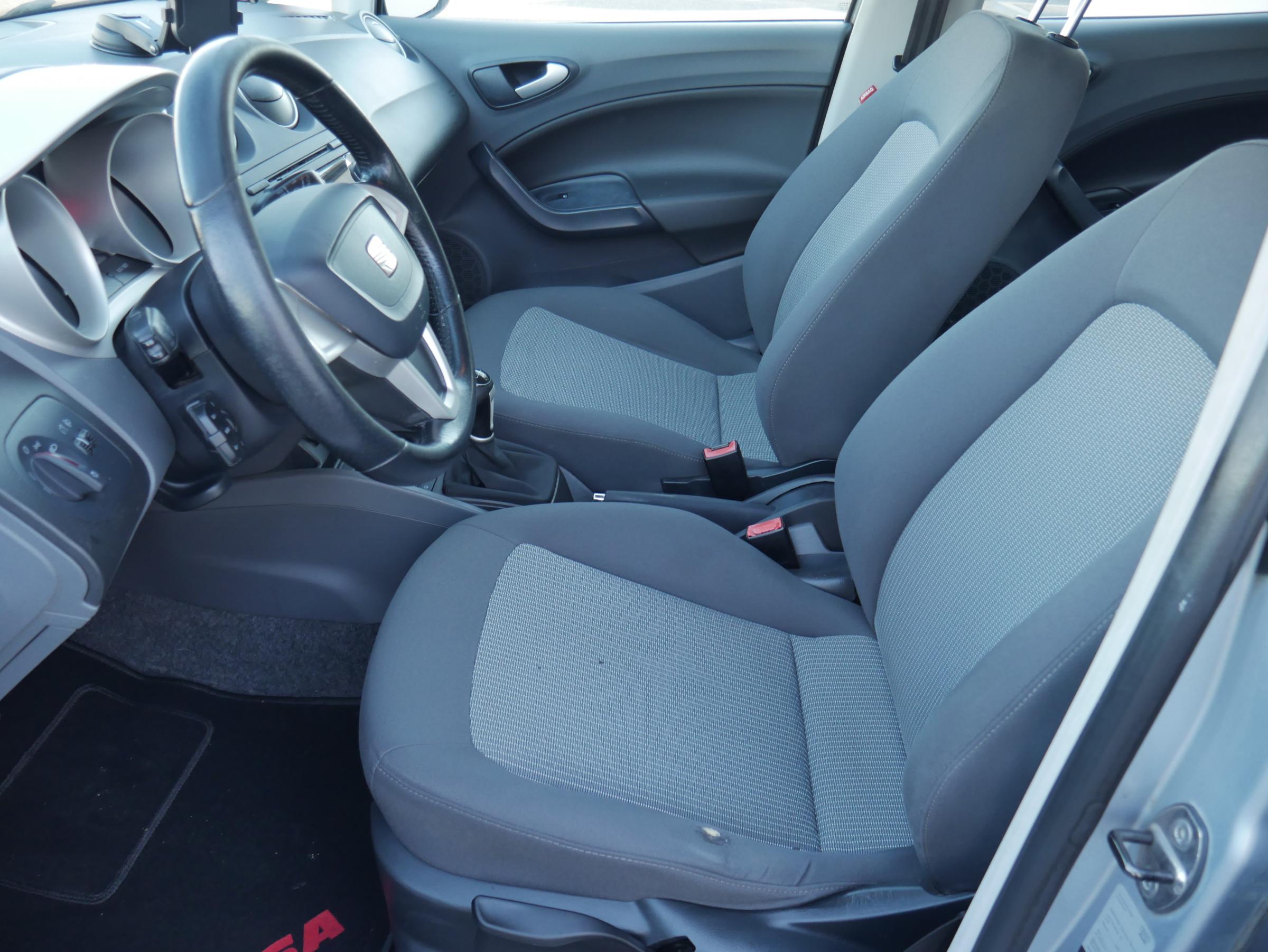 Seat Ibiza, 2011 - pohled č. 9