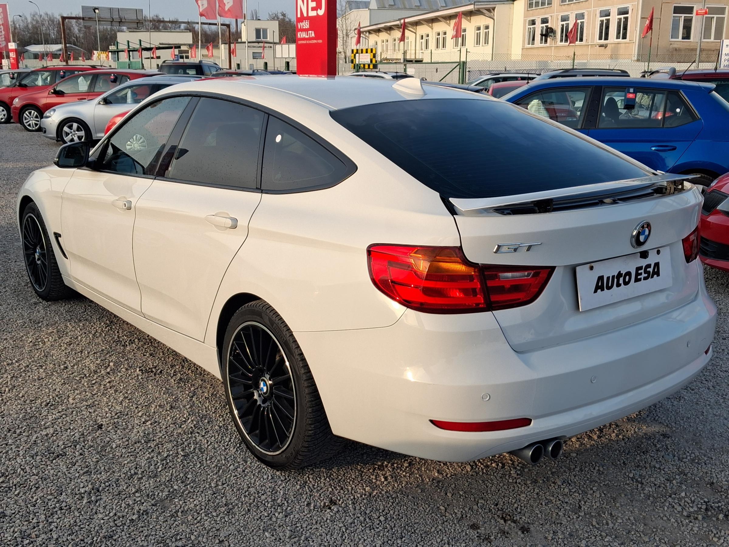 BMW Řada 3, 2015 - pohled č. 6