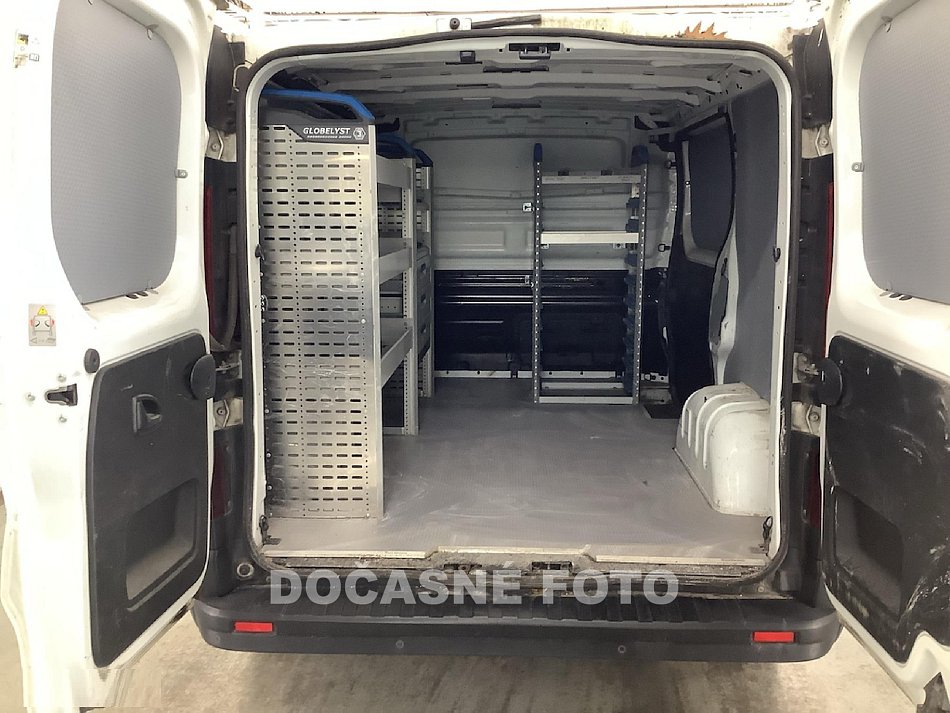 Renault Trafic 2.0dCi  L1H1 SORTIMO