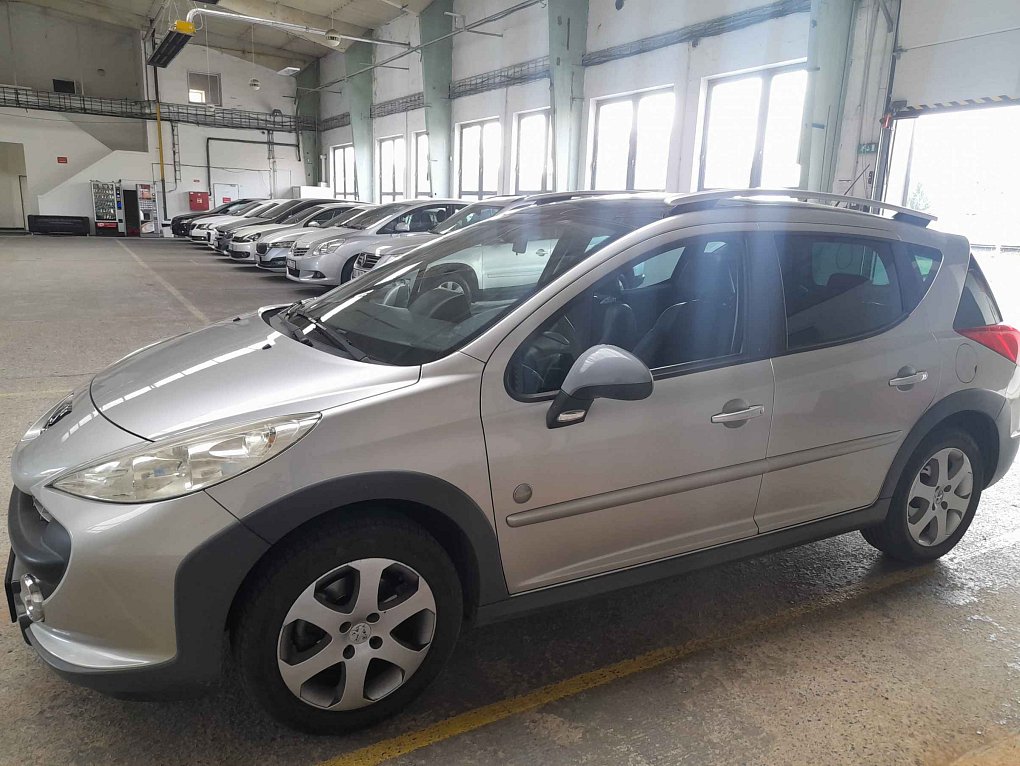 Peugeot 207 1.6i 