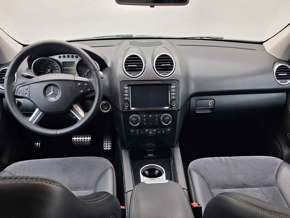 Mercedes-Benz Třída M 3.0CDi  ML350 4Matic
