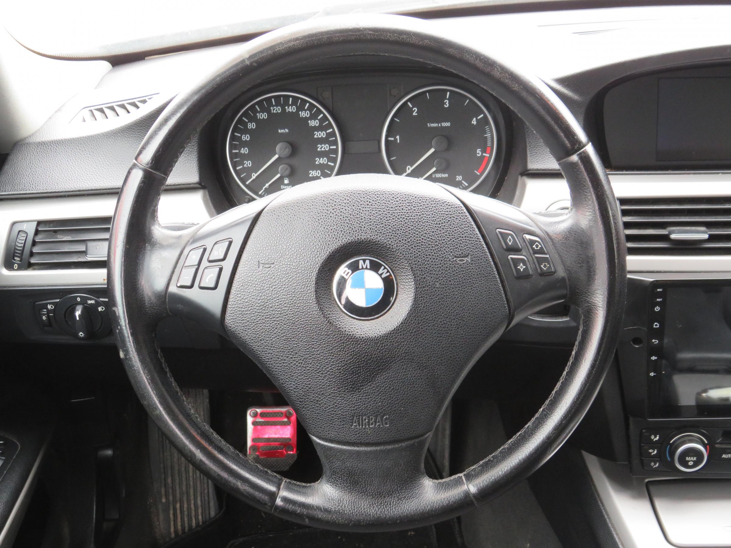 BMW Řada 3, 2007 - pohled č. 17