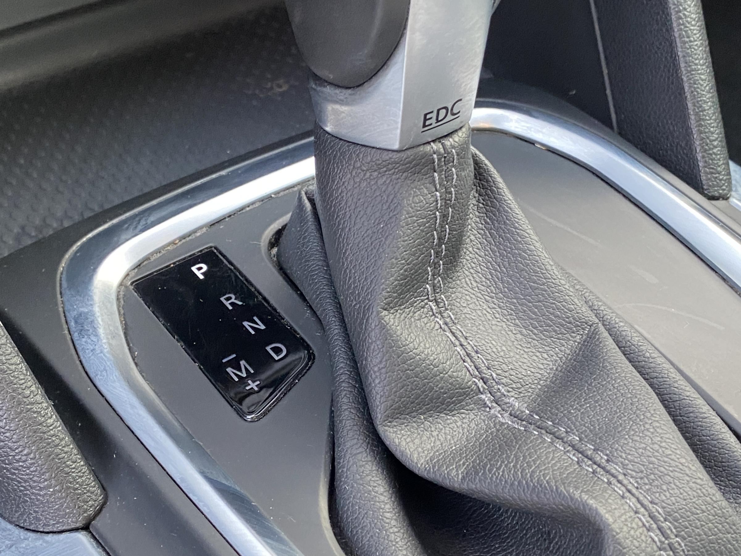 Renault Mégane, 2019 - pohled č. 16