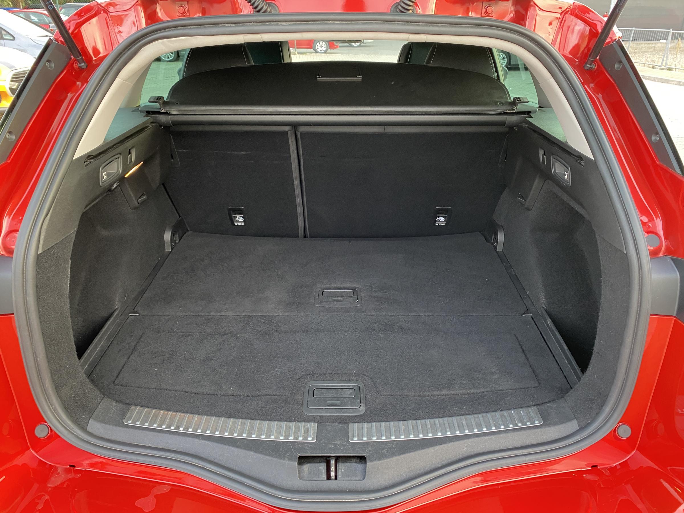 Renault Mégane, 2019 - pohled č. 7