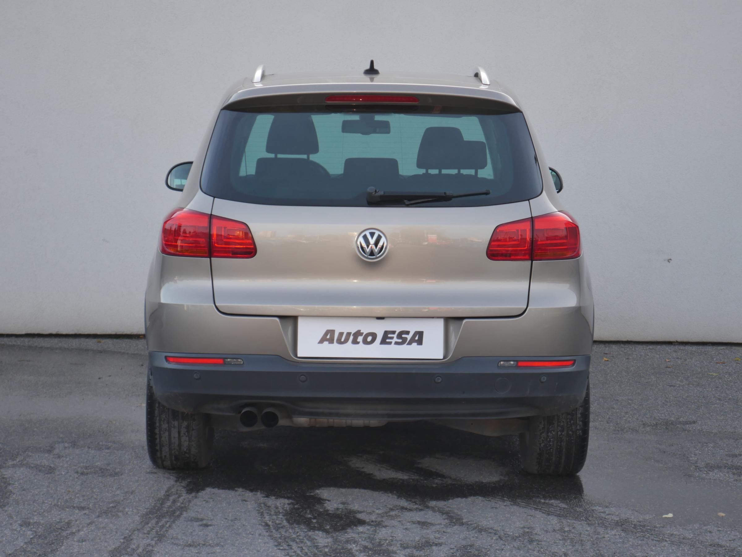 Volkswagen Tiguan, 2012 - pohled č. 5