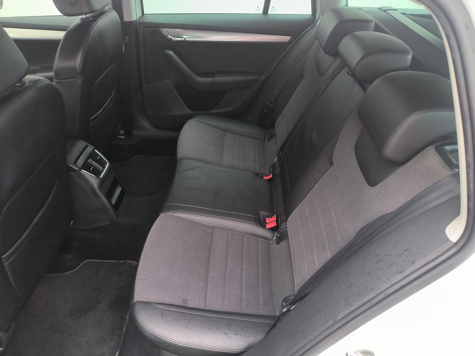 Škoda Octavia III 1.6 TDi Style