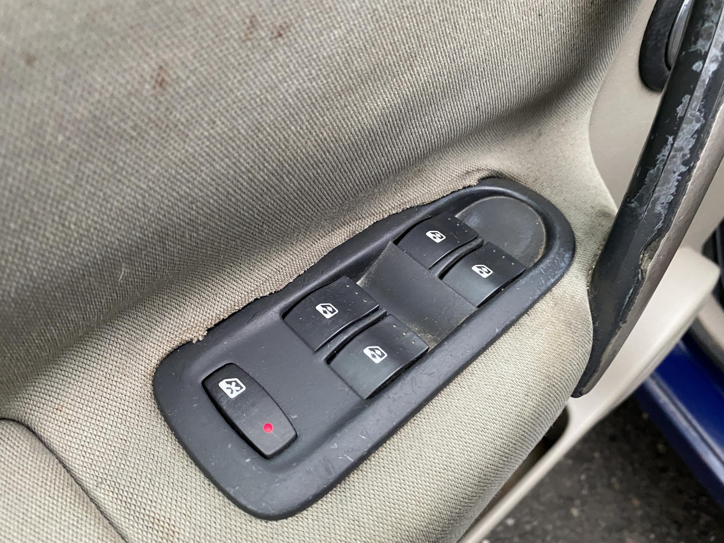 Renault Scénic, 2006 - pohled č. 13