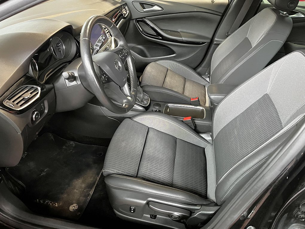 Opel Astra 1.5 CDTi Elegance