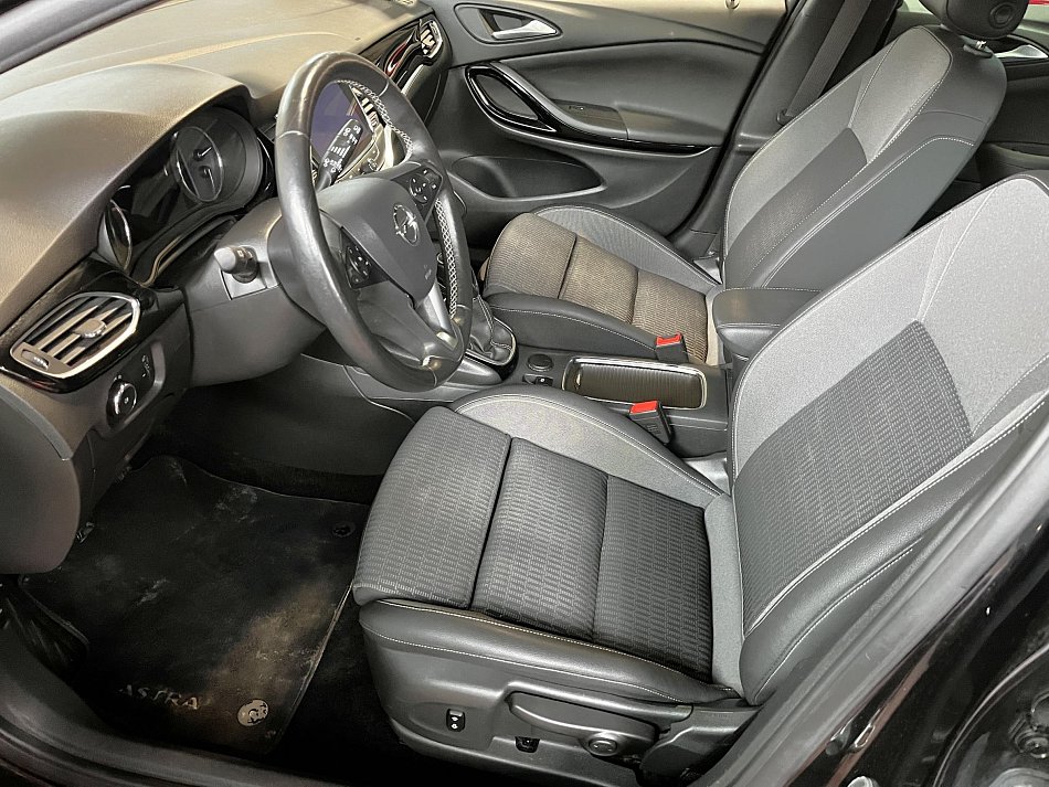 Opel Astra 1.5 CDTi Elegance