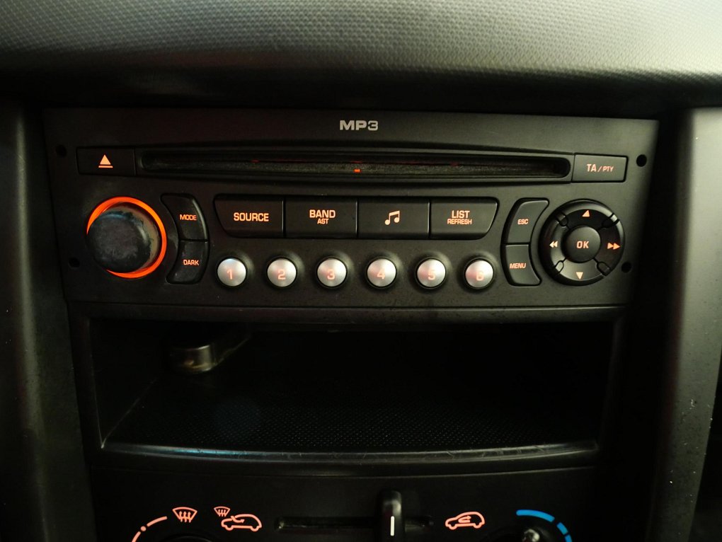 Peugeot 207 1.4i 