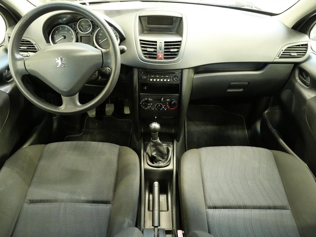 Peugeot 207 1.4i 