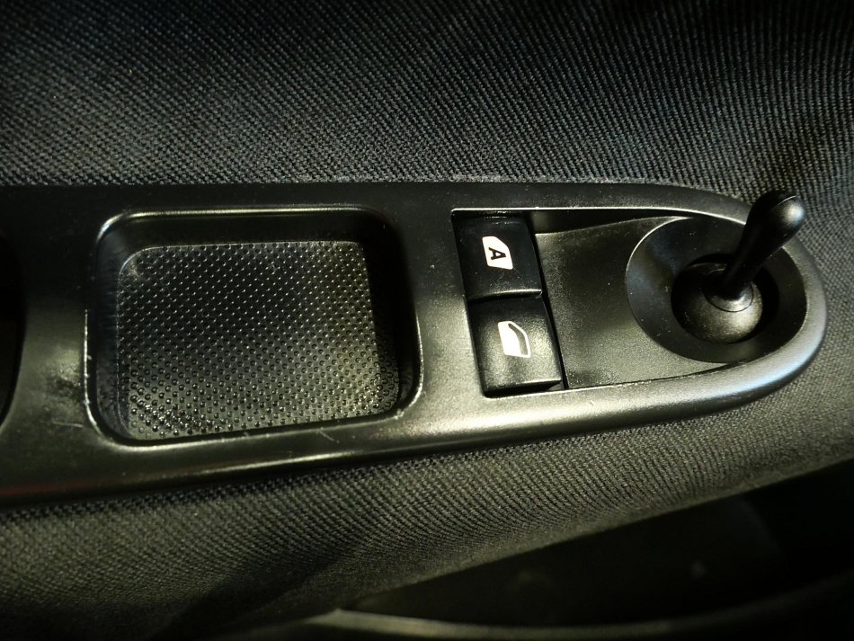 Peugeot 207 1.4i 