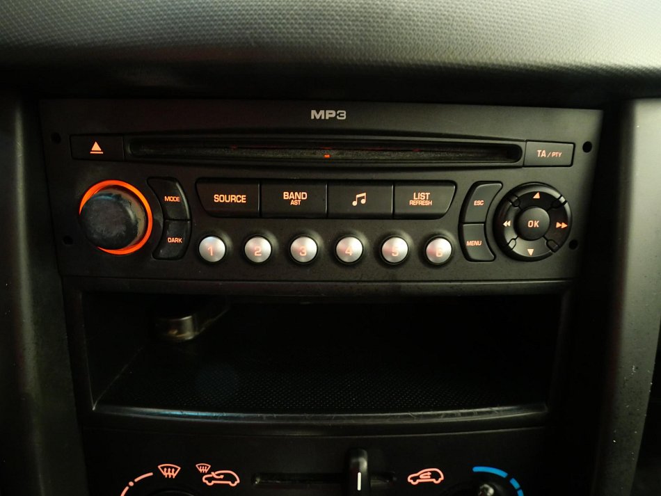 Peugeot 207 1.4i 