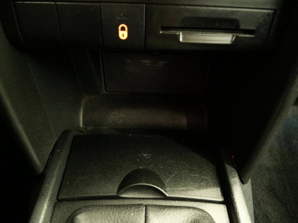 Peugeot 207 1.4i 