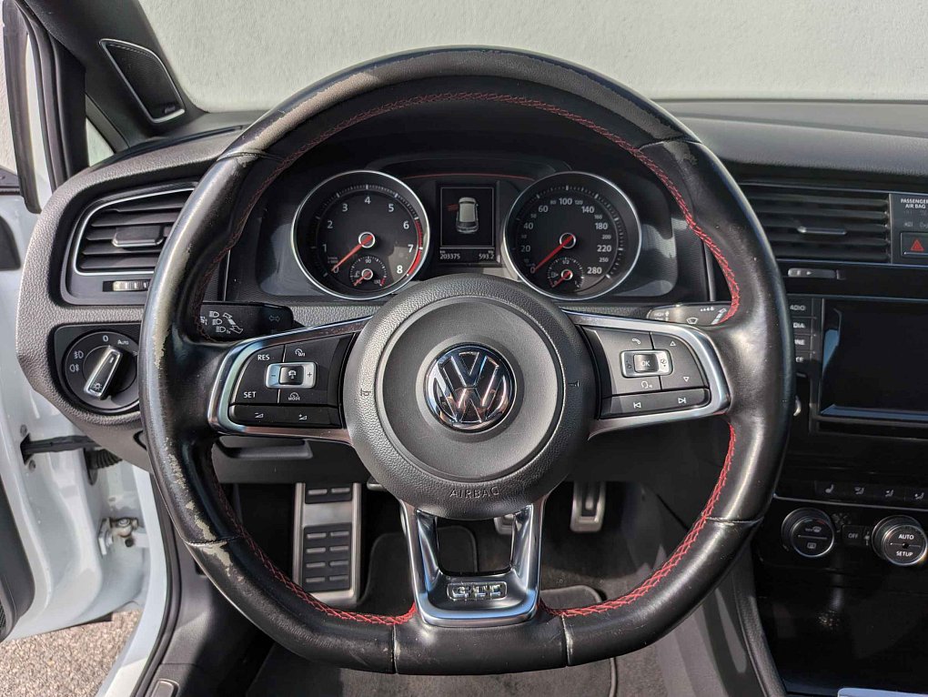 Volkswagen Golf 2.0 TSi GTi