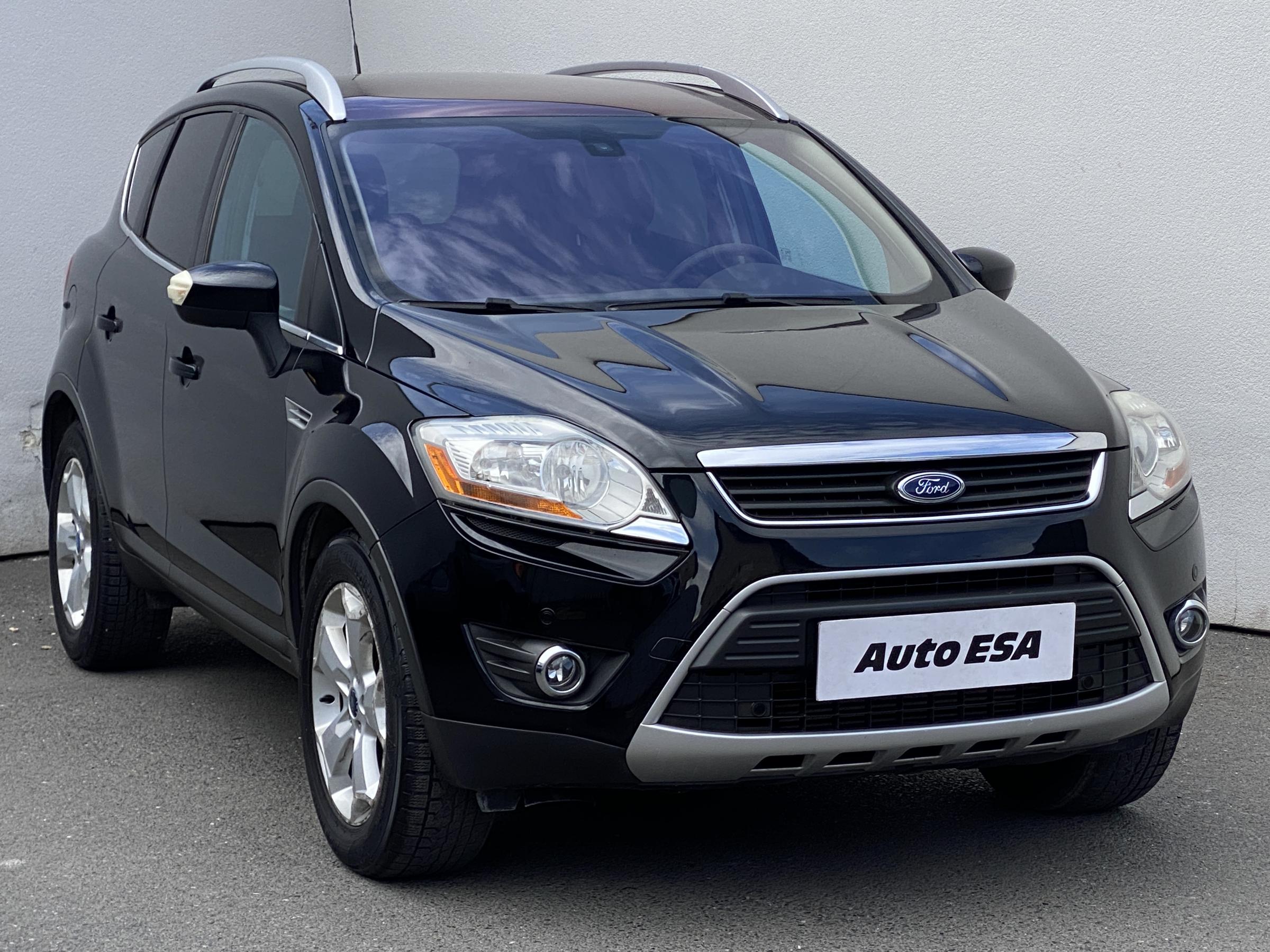 Ford Kuga, 2010 - celkový pohled