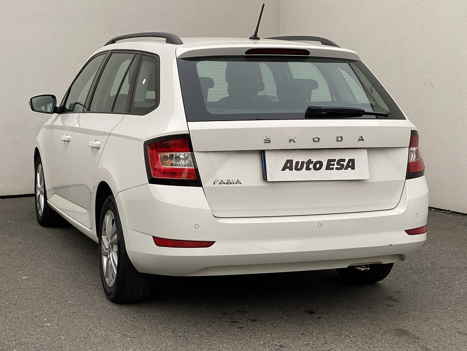 Škoda Fabia III 1.0 TSi Ambition
