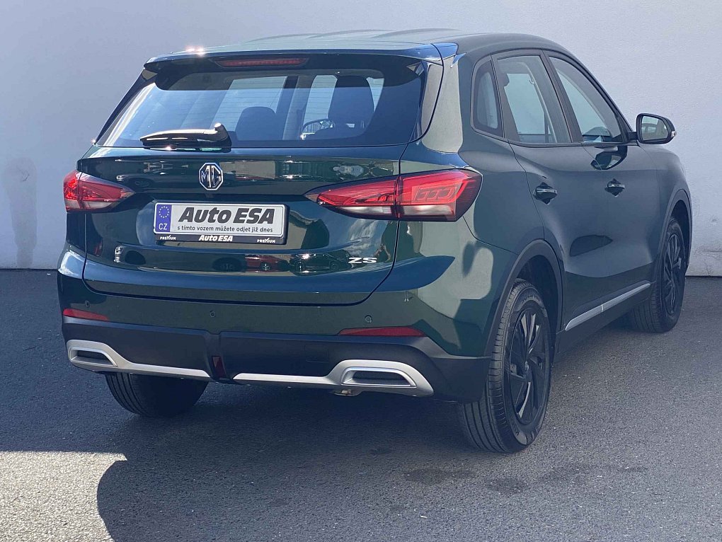 MG ZS 1.5 i 