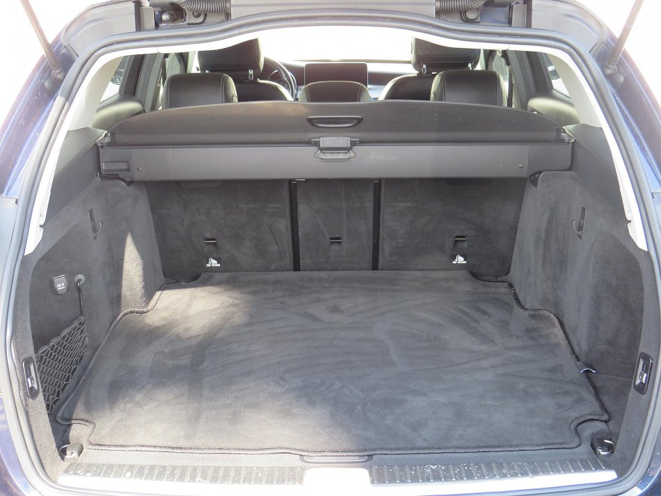 Mercedes-Benz Třída C 2.0CDi 