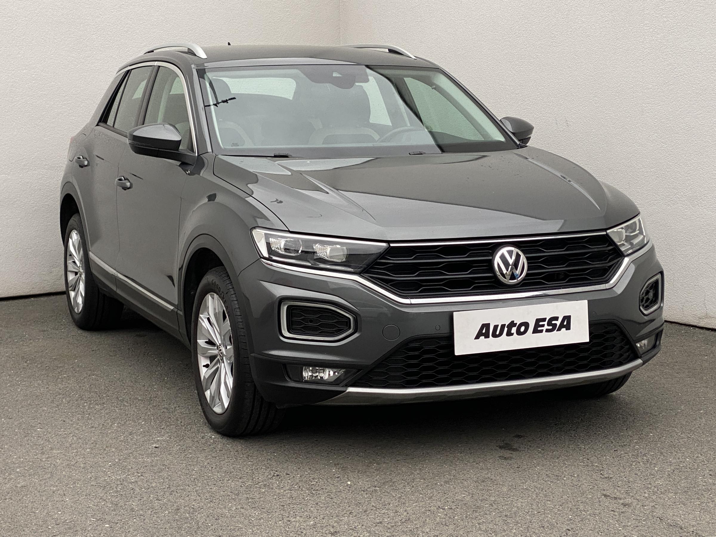 Volkswagen T-Roc, 2019 - celkový pohled