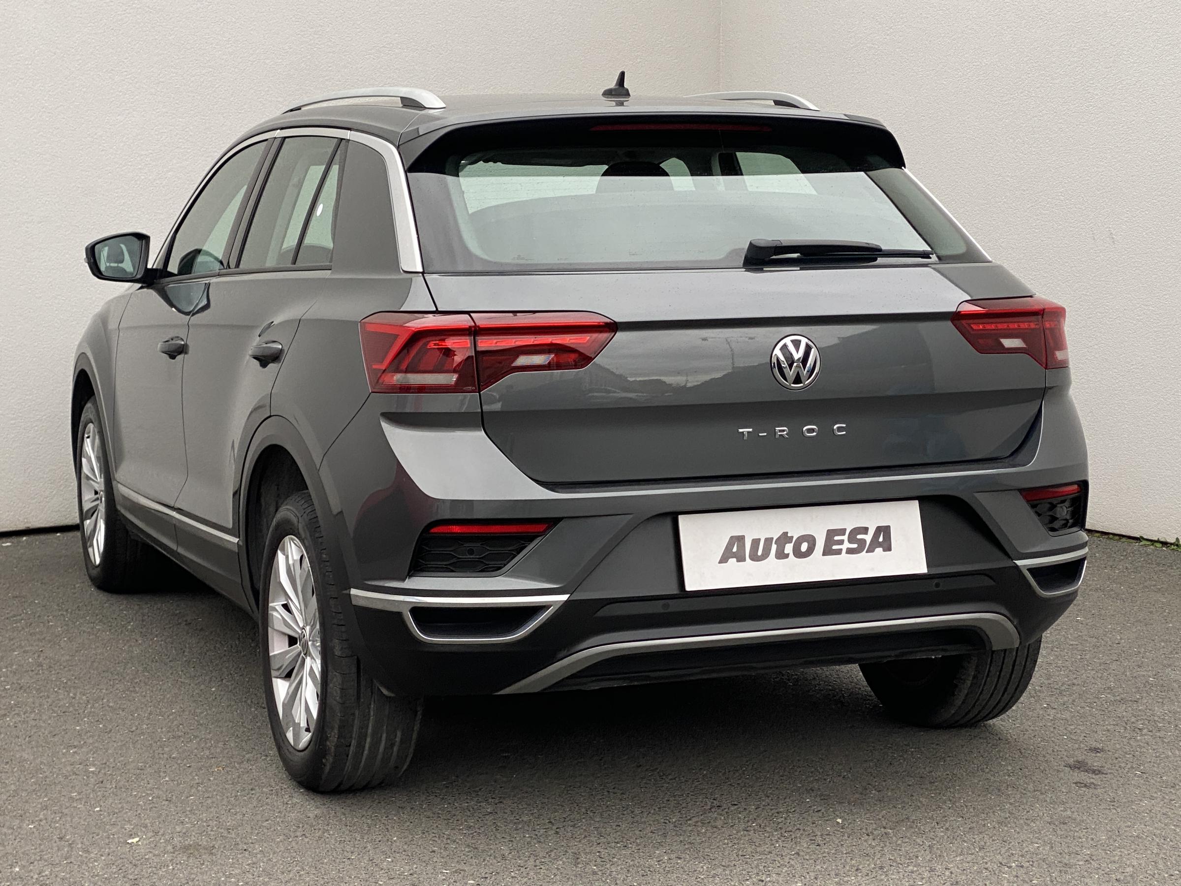 Volkswagen T-Roc, 2019 - pohled č. 6