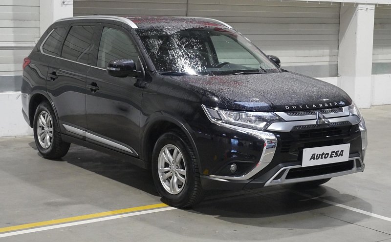 Mitsubishi Outlander 2.0i Intense