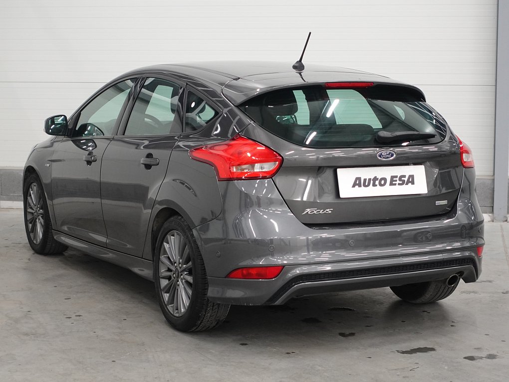 Ford Focus 1.5 EB ST-Line