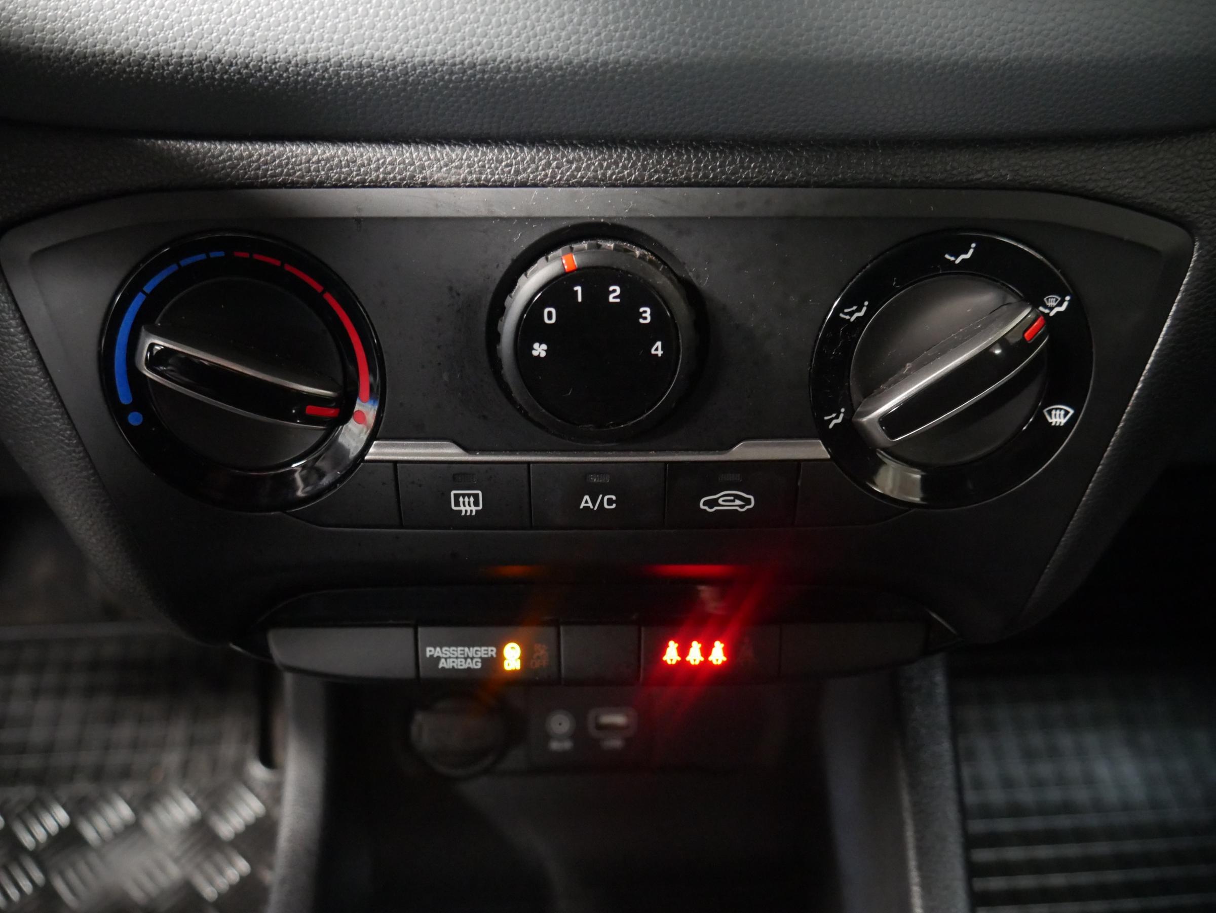 Hyundai i20, 2017 - pohled č. 14