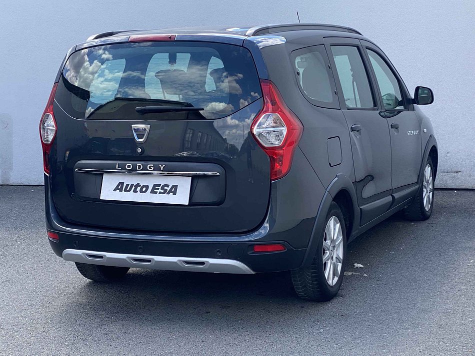 Dacia Lodgy 1.3 TCe Stepway