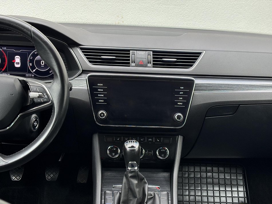 Škoda Superb III 2.0TDi Style