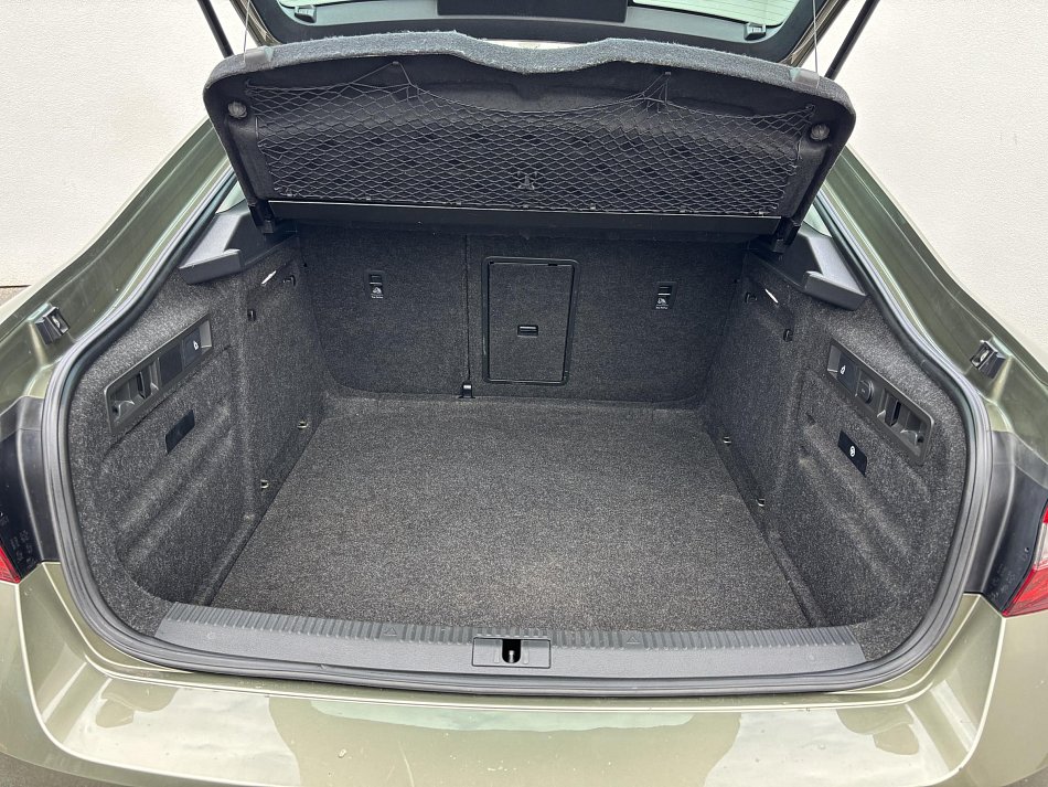 Škoda Superb III 2.0TDi Style