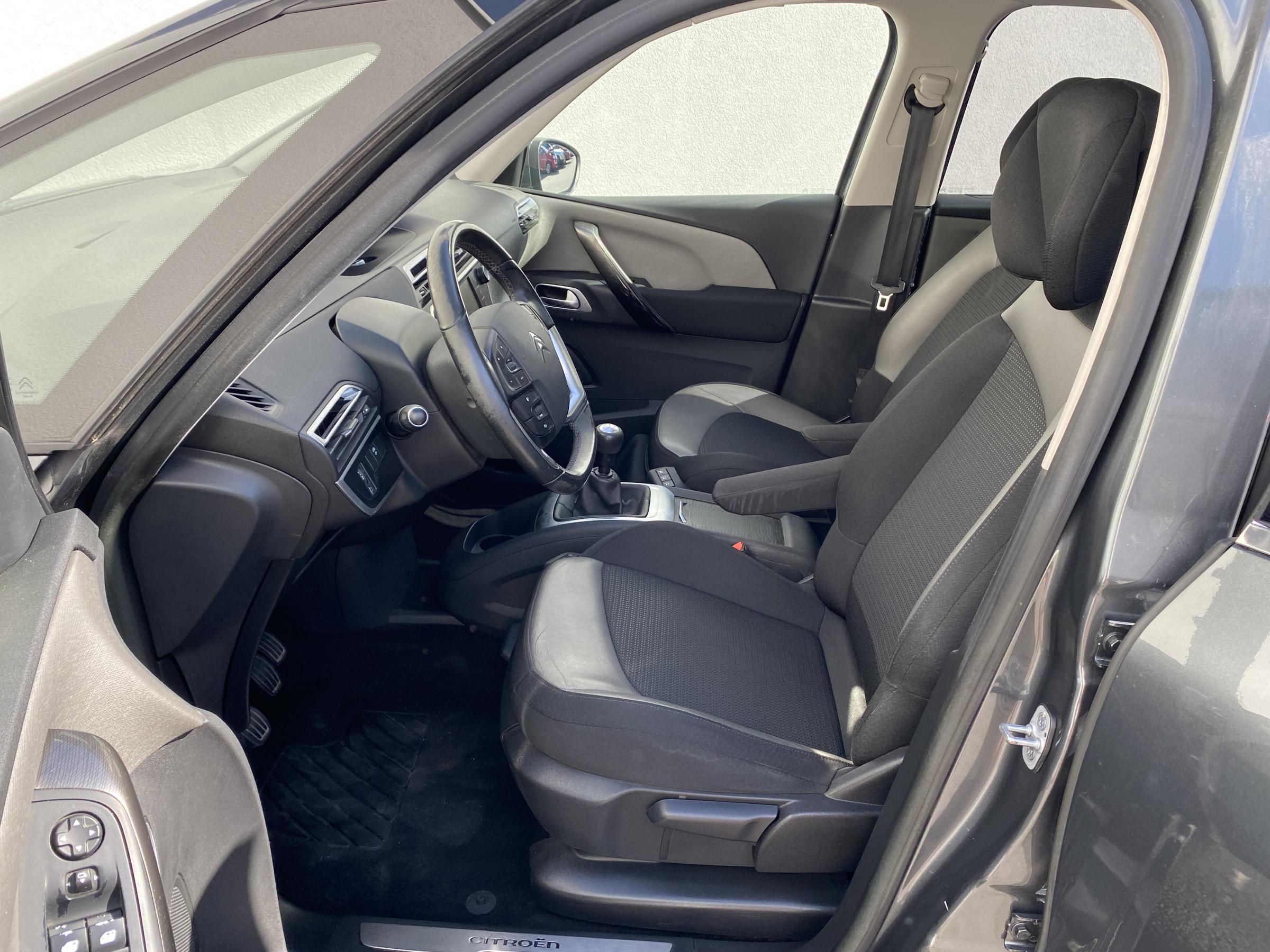 Citroën C4 Picasso, 2014 - pohled č. 13