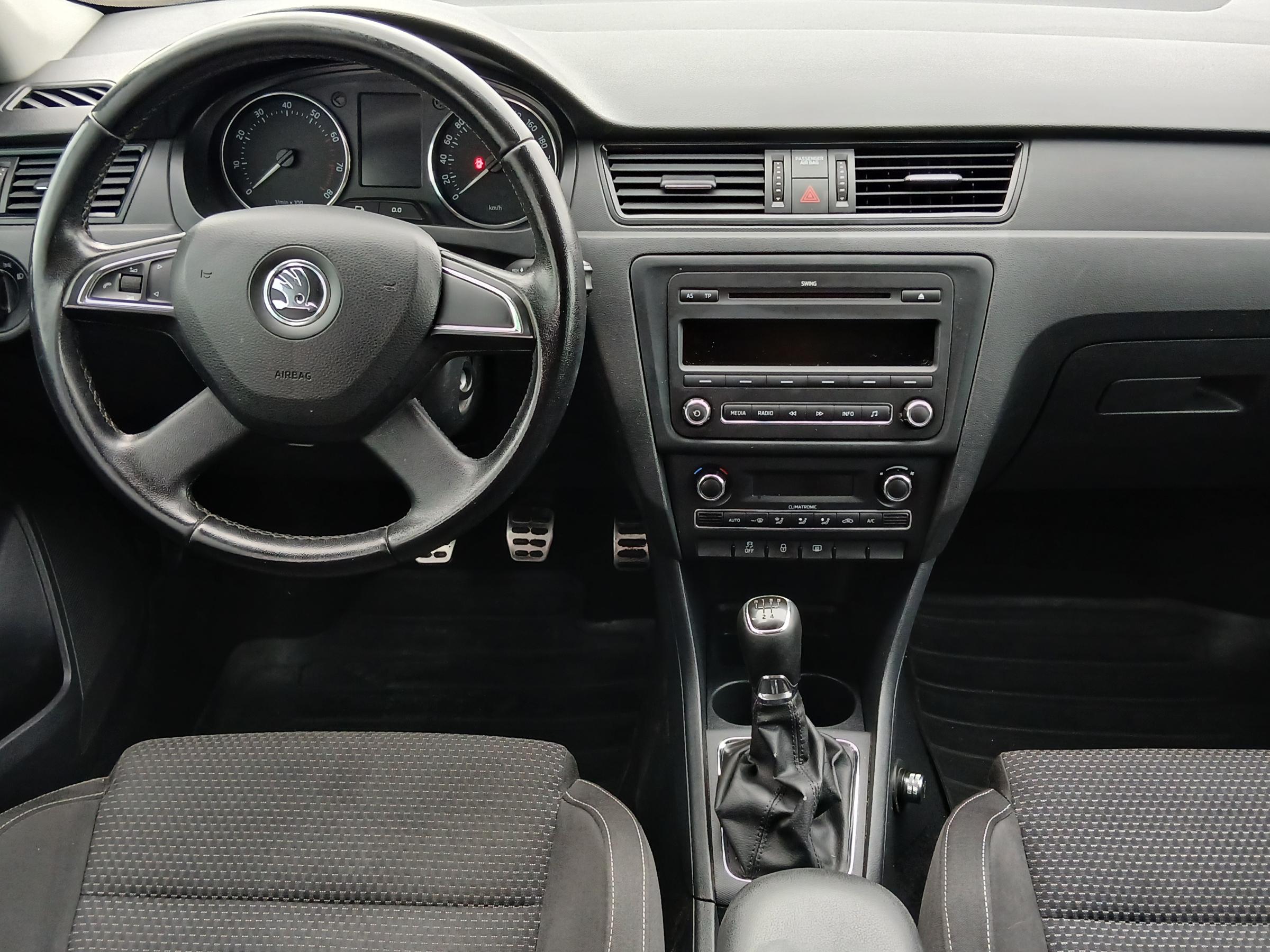 Škoda Rapid, 2013 - pohled č. 8