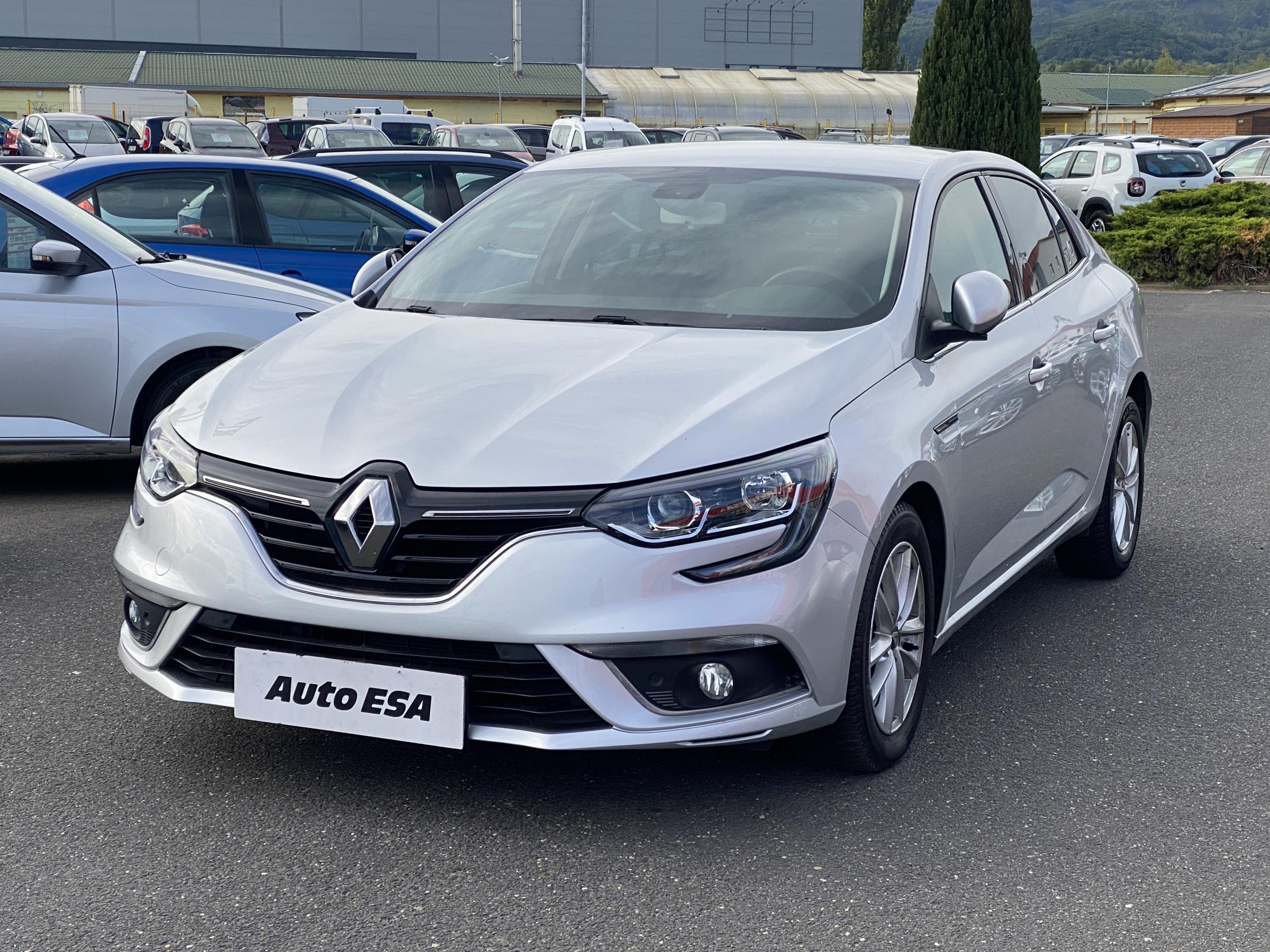 Renault Mégane, 2019 - pohled č. 3
